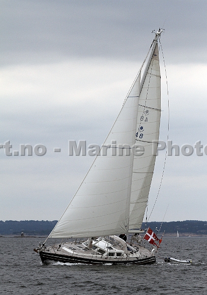 sailboat_5.jpg